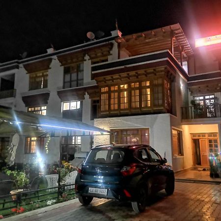 Gangs-Shun Homestay Leh Luaran gambar